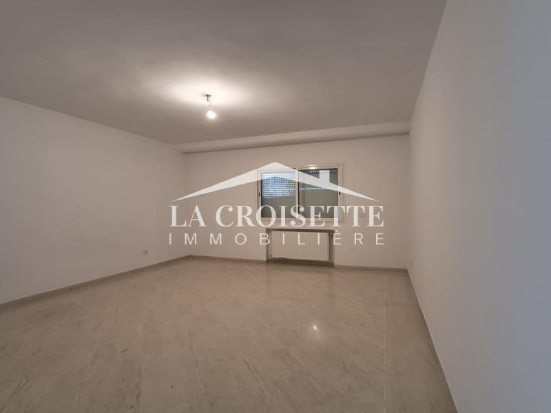 Villa S+4 avec piscine à Gammarth